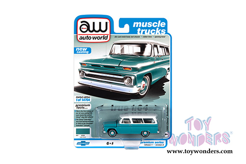 Auto World - Muscle Truck Chevy&reg; Suburban (1965, 1/64 scale diecast model car, Light Green/White) AWSP060/24A