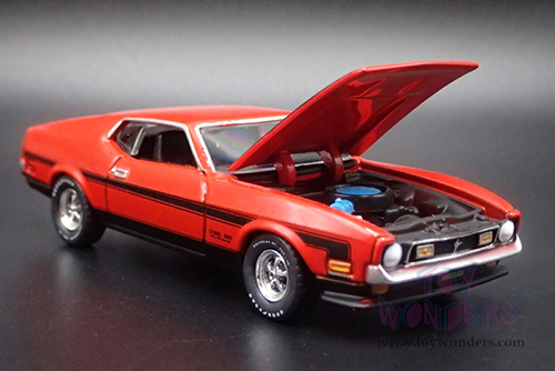 Auto World Premium - Ford Mustang Boss 351 "Mecum Auctions" (1971, 1/64 scale diecast model car, Calypso Coral) AWSP159/24