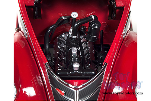 Auto World Silver Screen Machines - The 3 Stooges Lincoln Zephyr Hard Top (1937, 1/18 scale diecast model car, Garnet Red) AWSS113