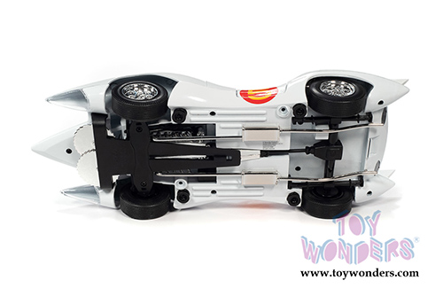Auto World - Speed Racer Mach 5 with Chim Chim and Speed Racer Figures (1/18 scale diecast model car, White) AWSS124