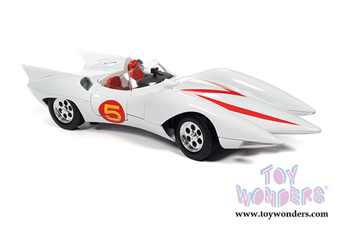 Auto World - Speed Racer Mach 5 with Chim Chim and Speed Racer Figures (1/18 scale diecast model car, White) AWSS124