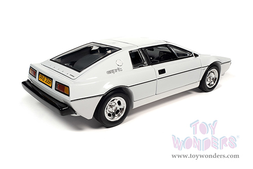 Auto World Silver Screen Machines | James Bond 007 Lotus Esprit S1 Submarine Car "The Spy Who Loved Me" (1971, 1/18 scale diecast model car, White) AWSS132