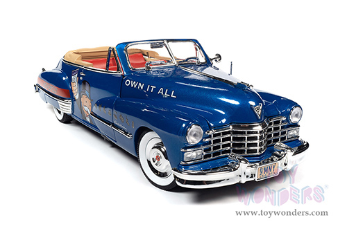 Auto World - Cadillac&reg; Series 62 Convertible with Mr. Monopoly Resin Figure (1947, 1/18 scale diecast model car, Blue/Red) AWSS136