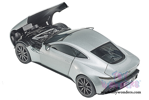 Mattel Hot Wheels Elite - Aston Martin DB10 James Bond 007 From "Spectre" Movie (1/18 scale diecast model car, Silver) CMC94/9764
