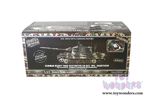 Forces of Valor - German Heavy Tank Destroyer Sd.Kfz.186 Jagdtiger (With Henschel suspension & Road Wheels) (1/32 scale diecast model car, Camouflage Forest) FOV-801024A