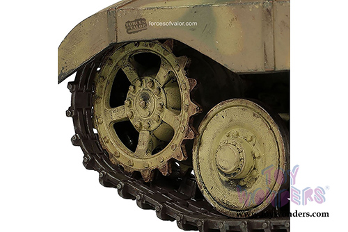Forces of Valor - German Heavy Tank Destroyer Sd.Kfz.186 Jagdtiger (With Ferdinand Design Bogie & Road Wheel) (1/32 scale diecast model car, Camouflage Forest) FOV-801065A