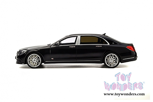 GT Spirit - Mercedes-Benz Brabus Maybach 900 Hardtop (1/18 scale resin model car, Obsidian Black) GT163