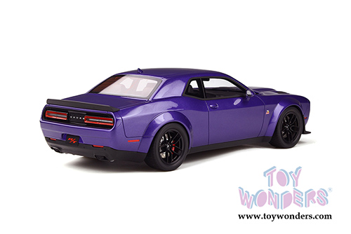 GT Spirit - Dodge Challenger R/T Scat Pack Widebody Hardtop (1/18 scale resin model car, Purple) GT248