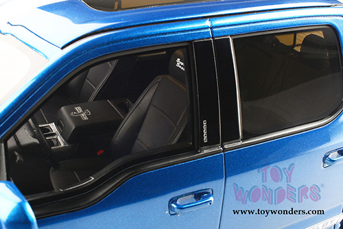 GT Spirit - Ford Shelby F-150 Super Snake Pickup Truck with Bed Cover (1/18 scale resin model car, Blue) GT262