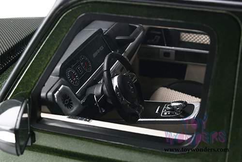 GT Spirit - Brabus 700 Widestar Mercedes-Benz G63 AMG (2020, 1/18 scale resin model car, Designo Olive Green Metallic) GT274