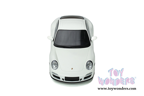 GT Spirit - Porsche 911 GTS Hardtop (2011, 1/18 scale resin model car, Carrara White) GT287