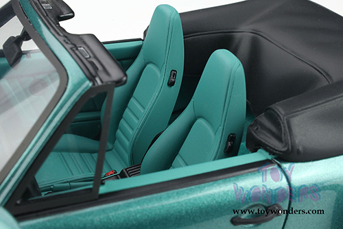 GT Spirit - Porsche 911 (964) Convertible (1992, 1/18 scale resin model car, Wimbledon Green Metallic) GT294