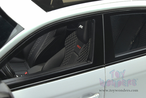 GT Spirit - Audi RS3 (8V) Sedan (2019, 1/18 scale resin model car, Glacier White) GT346