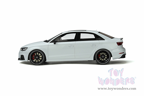GT Spirit - Audi RS3 (8V) Sedan (2019, 1/18 scale resin model car, Glacier White) GT346