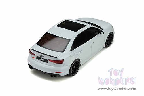 GT Spirit - Audi RS3 (8V) Sedan (2019, 1/18 scale resin model car, Glacier White) GT346