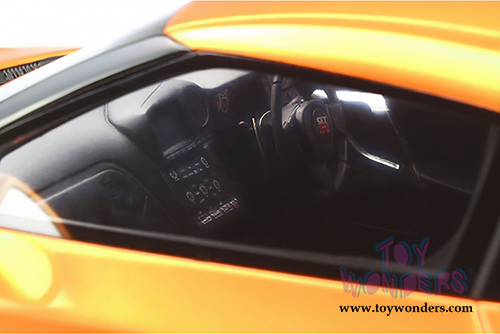 GT Spirit - LB Nissan GTR R35 Hard Top (2015, 1/18 scale resin model car, Orange) GT742