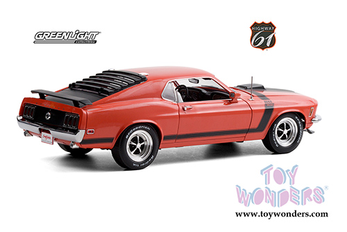 Greenlight Highway 61 - Ford Mustang BOSS 302 Fastback (Lot #790) Barrett-Jackson (1970, 1/18 scale diecast model car, Calypso Coral) HWY18030