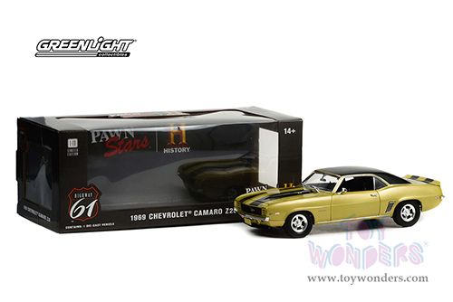 Greenlight Highway 61 - Pawn Stars (2009-Present TV Series) - Chevrolet® Camaro Z/28 (1969, 1/18 scale diecast model car, Gold/Black) HWY18032