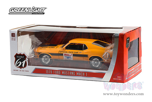 Greenlight Highway 61 - Ford Mustang Mach 1 - Michigan International Speedway Official Pace Car (1970, 1/18 scale diecast model car, Yellow with Black Stripes) HWY18035