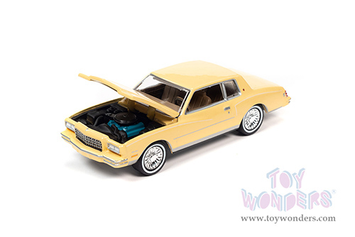 Round 2 Johnny Lightning - Classic Gold 2022 Release 1 Set B (1/64 scale diecast model car, Asstd.) JLCG028/48B