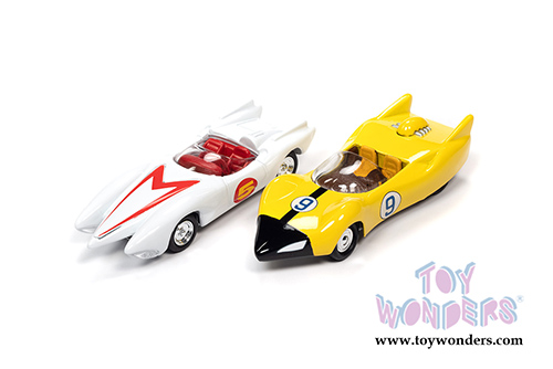 Round 2 Johnny Lightning - Silver Screen Machines Dioramas 2020 Release 4 (1/64 scale diecast model car, Asstd.) JLDR015/24