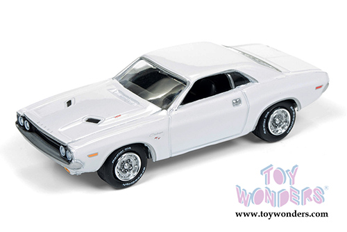 Round 2 Johnny Lightning - Muscle Cars USA 2017 | Silver Screen Release 3 Set A (1/64 scale diecast model car, Asstd.) JLMC005/12A