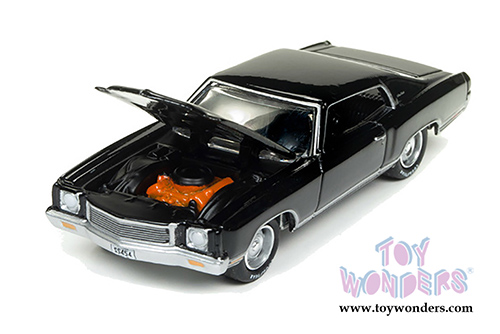 Round 2 Johnny Lightning - Muscle Cars U.S.A. | Chevy&reg; Monte Carlo SS (1971, 1/64 scale diecast model car, Gloss Black) JLMC009/24A