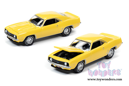 Round 2 Johnny Lightning - Muscle Cars USA 2020 Release 2 COPO Muscle Set A (1/64 scale diecast model car, Asstd.) JLMC023/48A