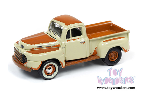 Round 2 Johnny Lightning - Street Freaks 2020 Release 1 Set B (1/64 scale diecast model car, Asstd.) JLSF015/48B