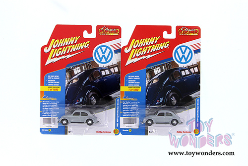 Round 2 Johnny Lightning - Classic Gold Collection | Volkswagen Split Window Beetle Hard Top (1950, 1/64 scale diecast model car, Pearl Gray) JLSP007/24B