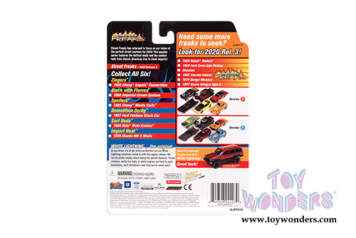 Round 2 Johnny Lightning - Street Freaks 2020 Release 4 Set B | Import Heat Mazda MX-5 Miata Convertible (1/64 scale diecast model car, Candy Apple Red) JLSP111/24B