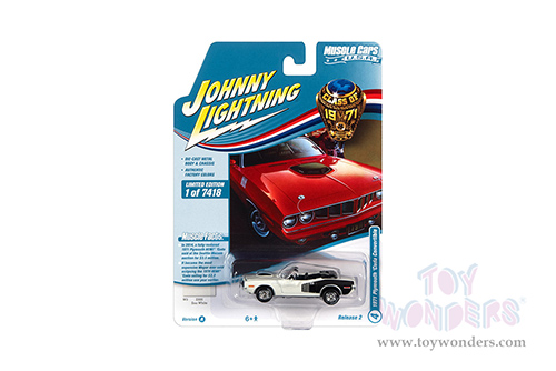 Round 2 Johnny Lightning - Muscle Cars U.S.A. | Plymouth Barracuda Convertible Class of 1971 (1971, 1/64 scale diecast model car, Snow White) JLSP153/24A