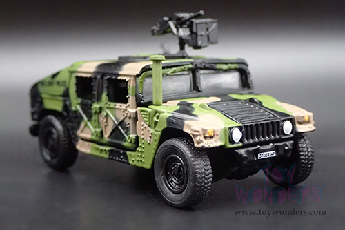 Round 2 Johnny Lightning - Military 2021 Release 1 Set A - M1025 HMMWV Armament Carrier HUMVEE 4-CT Armored Fastback United Nations Peacekeeping Mission - Policing Kosovo - Wheeled Warriors (1/64 scale diecast model car, Forest Camouflage) JLSP198/24A