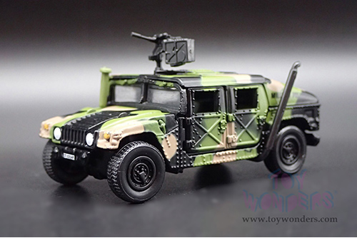 Round 2 Johnny Lightning - Military 2021 Release 1 Set A - M1025 HMMWV Armament Carrier HUMVEE 4-CT Armored Fastback United Nations Peacekeeping Mission - Policing Kosovo - Wheeled Warriors (1/64 scale diecast model car, Forest Camouflage) JLSP198/24A