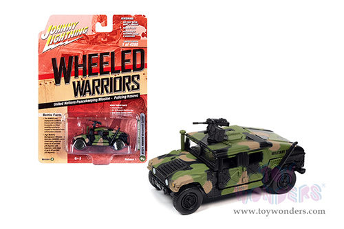 Round 2 Johnny Lightning - Military 2021 Release 1 Set A - M1025 HMMWV Armament Carrier HUMVEE 4-CT Armored Fastback United Nations Peacekeeping Mission - Policing Kosovo - Wheeled Warriors (1/64 scale diecast model car, Forest Camouflage) JLSP198/24A