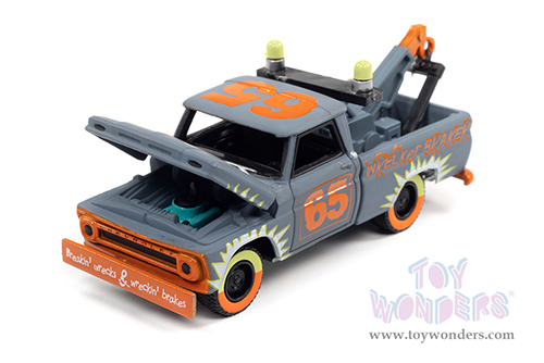 Round 2 Johnny Lightning - Street Freaks 2021 Release 4 Set A | Chevrolet&reg; Tow Truck - Demolition Derby (1965, 1/64 scale diecast model car, Derby Smoke Gray) JLSP209/24A