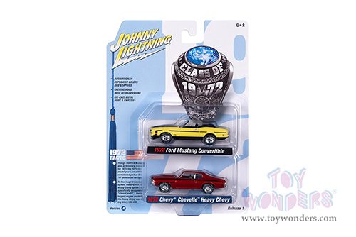 Round 2 Johnny Lightning - 2-Packs 2022 Release 1 Set A - Class of 1972 (1/64 scale diecast model car, Asstd.) JLSP242/24A