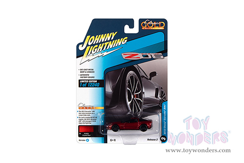 Round 2 Johnny Lightning - Classic Gold 2022 Release 2 Set A | Chevrolet&reg; Corvette&reg; Z06 (1982, 1/64 scale diecast model car, Crystal Red Metallic) JLSP245/24A