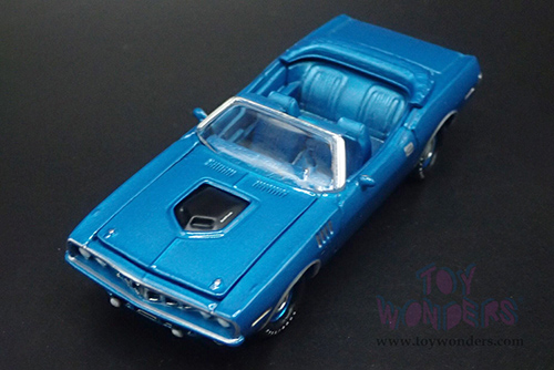 Round 2 Johnny Lightning - Plymouth Barracuda Convertible "Mecum Auctions" (1971, 1/64 scale diecast model car, Blue Fire Metallic) JLSP375/24