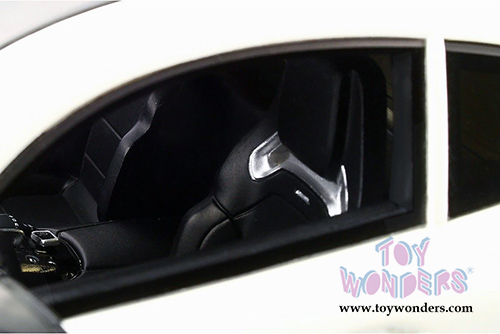 GT Spirit - Mercedes-Benz AMG GT-R Hardtop (1/18 scale resin model car, White) KJ021