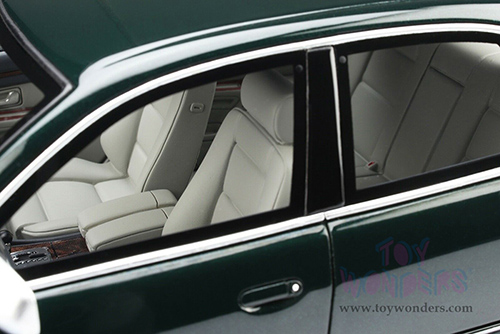 Ottomobile - Audi S8 (D2) 4.2 V8 (2001, 1/18 scale resin model car, Dark Green) OT916