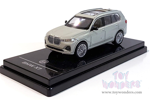 Paragon - BMW X7 (1/64 scale diecast model car, Nardo Gray) PA55195GY