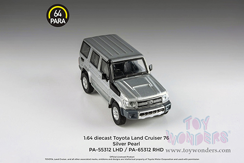 Paragon - Toyota Land Cruiser LC76 (2007, 1/64 scale diecast model car, Silver Pearl) PA55312SV