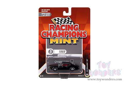 Round 2 Racing Champions Mint 2022 Release 2 (1/64 scale diecast model car, Asstd.) RC015/48