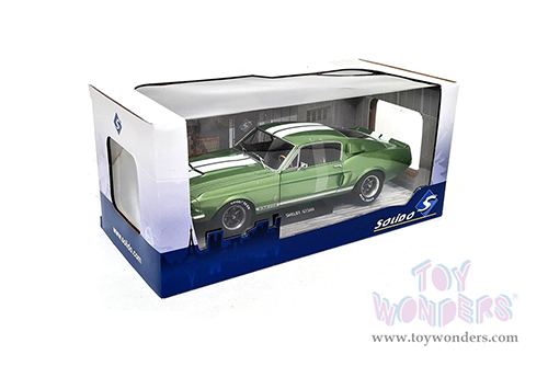 Solido - Shelby GT500 Hardtop (1967, 1/18 scale diecast model car, Lime Green/White stripes) S1802907