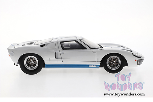 Solido - Ford GT40 Widebody T-Top (1968, 1/18 scale diecast model car, White w/Blue) S1803002
