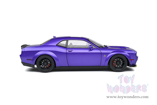 Solido - Dodge Challenger R/T Scat Pack Widebody (2020, 1/18 scale diecast model car, Plum Crazy) S1805705