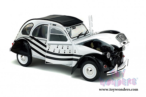 Solido - Citroën 2CV6 Breizh Hardtop (1978, 1/18 scale diecast model car, White/Black) S1850018