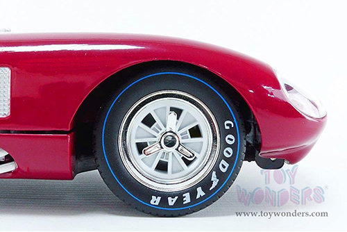 Shelby - Shelby Cobra Daytona Coupe #98 (1965, 1/18 scale diecast model car, Red w/ White Stripes) SC131R