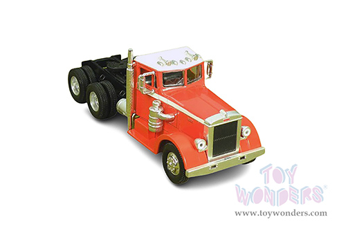 New Ray - Country Life | Peterbilt&reg; 380 Potbelly Livestock with Cattles (1949, 1/43, scale diecast model car, Chrome/Orange) SS-16116B